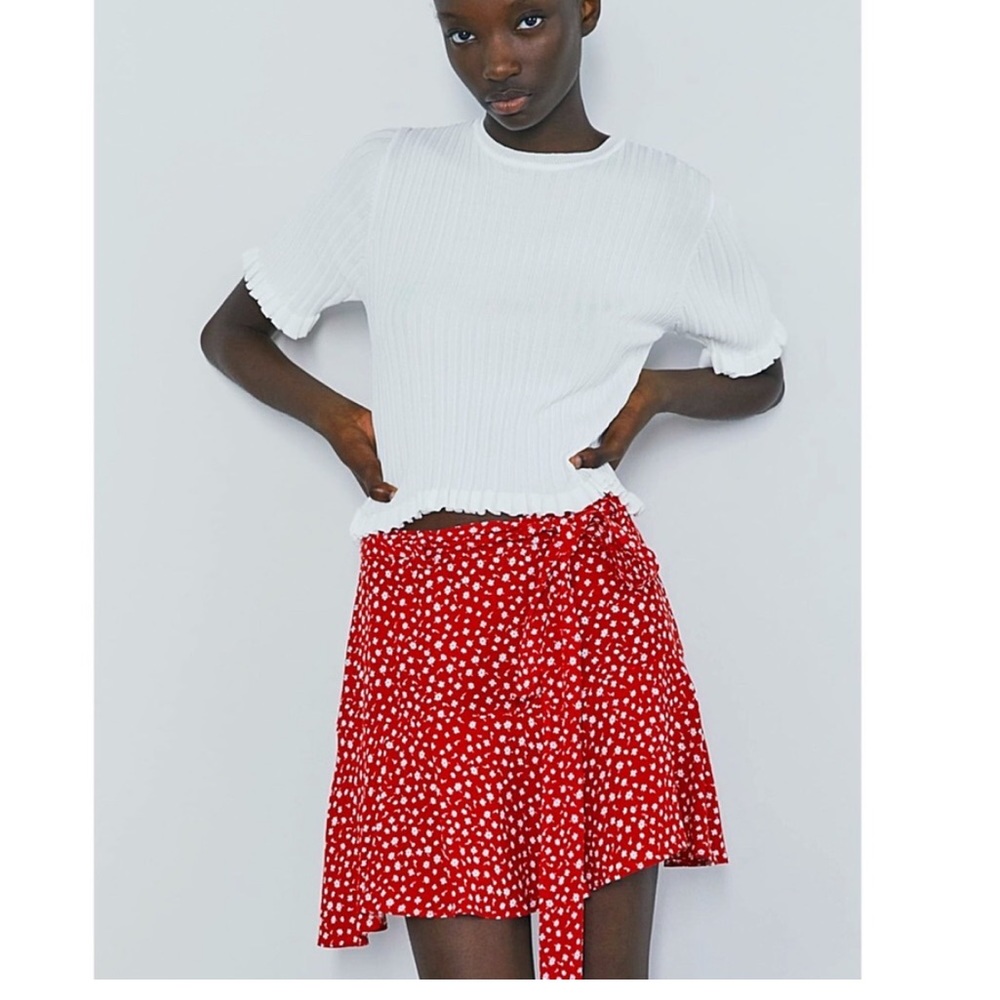 Zara Women’s Red and White Floral Cottagecore Tie Wrap Skort Size Small - Picture 1 of 8